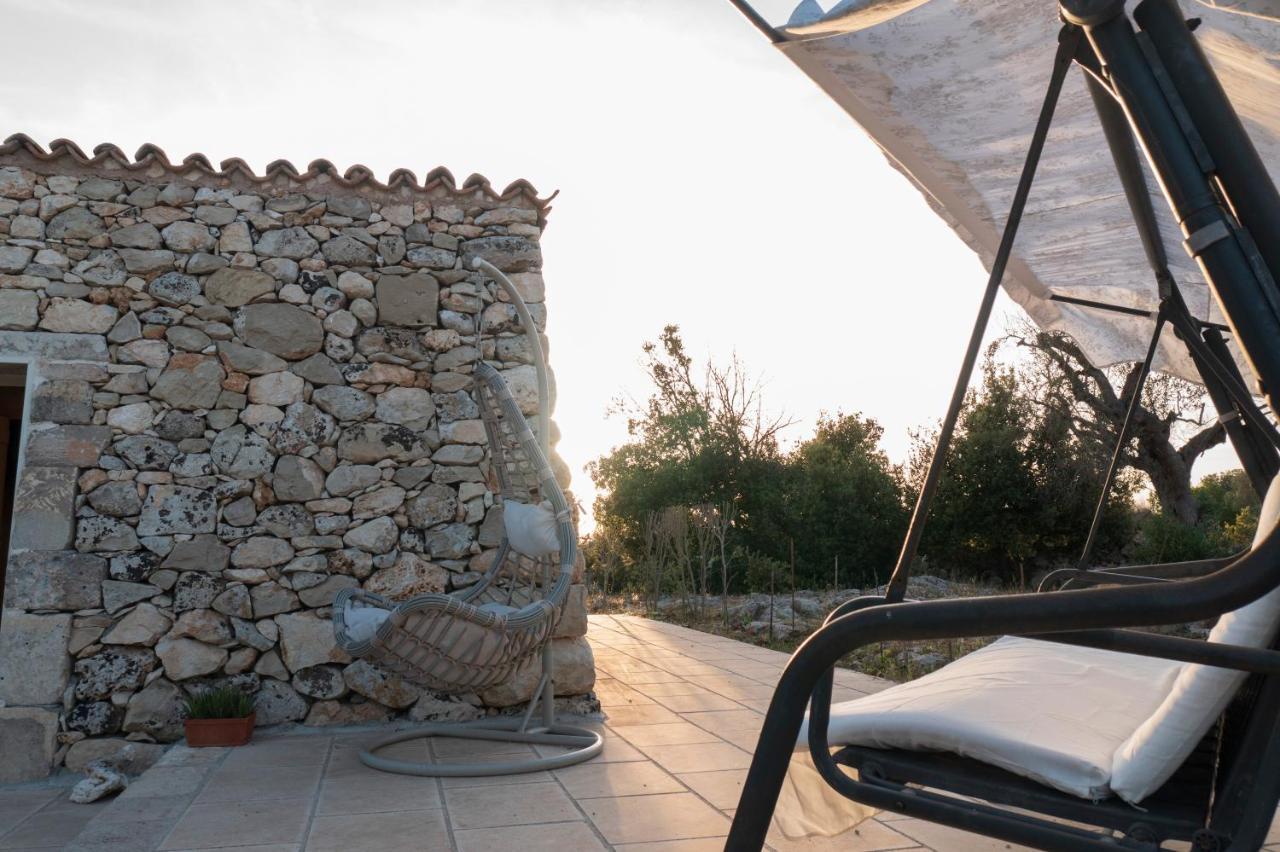 La Nicchia-Trullo Διαμέρισμα Corigliano dʼOtranto Εξωτερικό φωτογραφία